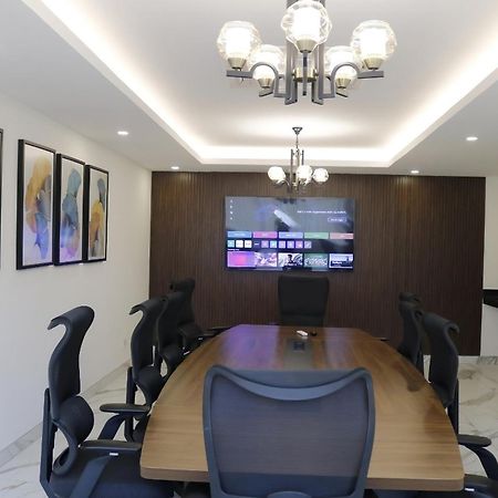 Yaya Hotel & Apartments Nairobi Ngoại thất bức ảnh